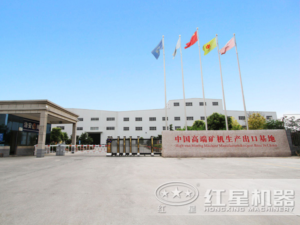 一鐘頭8-28噸,出料325目的石英沙磨粉設(shè)備廠家 一鐘頭8-28噸,出料325目的石英沙磨粉設(shè)備廠家