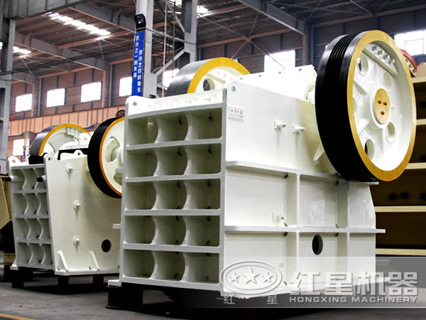 HD98顎式破碎機(jī) HD98顎式破碎機(jī)