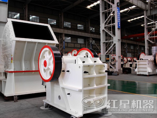 顎式破碎機(jī)+反擊式破碎機(jī) 顎式破碎機(jī)+反擊式破碎機(jī)
