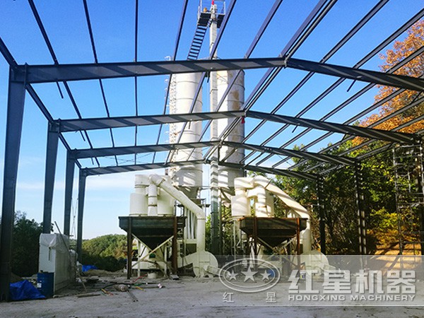 雷蒙機(jī)工作現(xiàn)場(chǎng) 雷蒙機(jī)工作現(xiàn)場(chǎng)