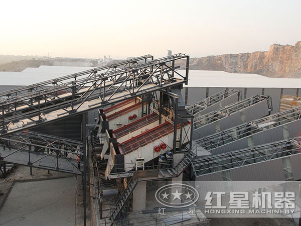 二合一錘式制沙機工作現場圖2 二合一錘式制沙機工作現場圖2