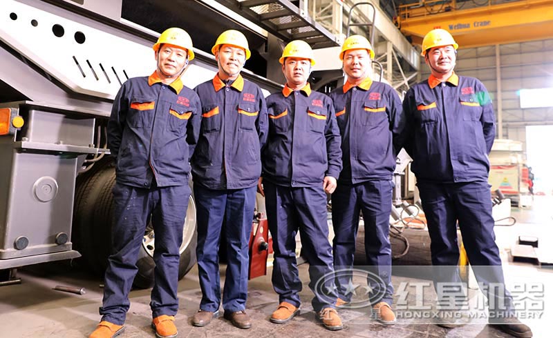 規模化生產車間，專業化技術人才