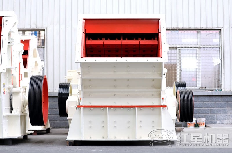 反擊細碎機破碎比大，耐磨抗壓抗沖擊