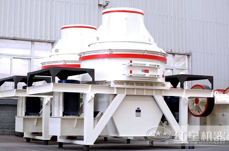 直通沖擊式制砂機，體積小，重量輕，功耗小