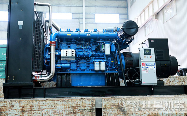 PE1200\*1500顎破機配大功率電機，動力足，現(xiàn)場作業(yè)更效能高 