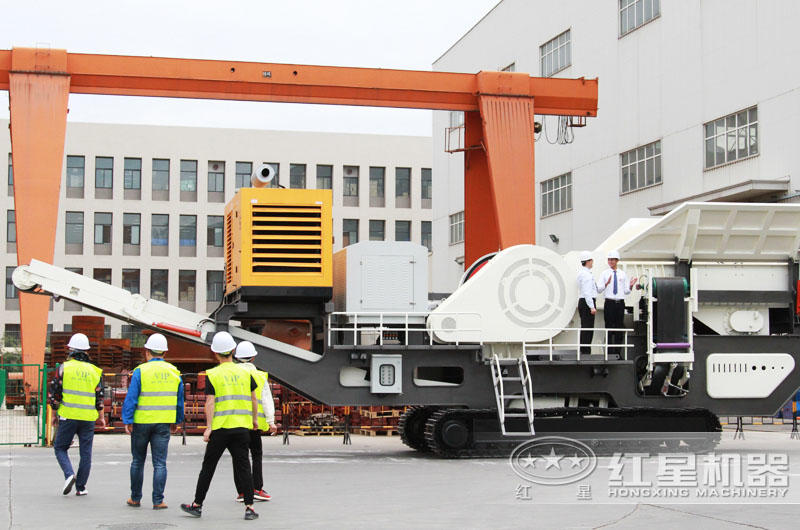 各地客戶到場參觀,并咨詢 各地客戶到場參觀,并咨詢