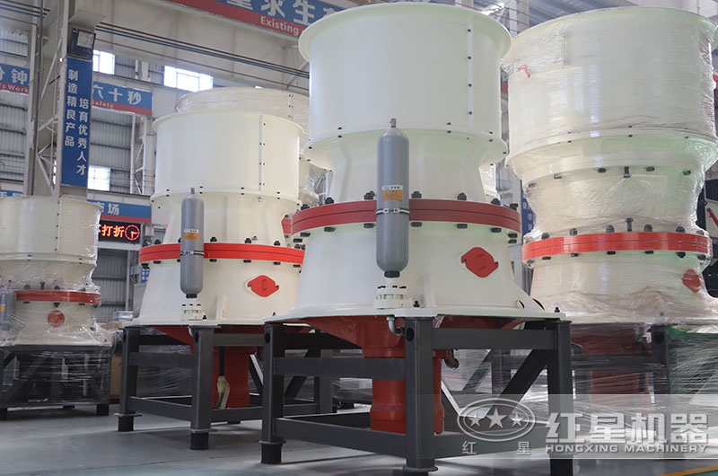 圖3:?jiǎn)胃讏A錐破碎機(jī) 圖3:?jiǎn)胃讏A錐破碎機(jī)