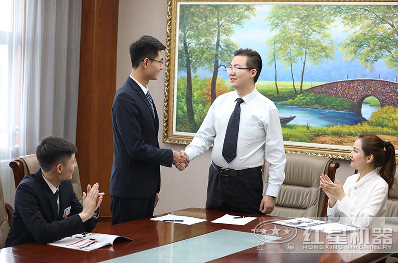 客戶來廠實(shí)地考察,簽訂合同 客戶來廠實(shí)地考察,簽訂合同