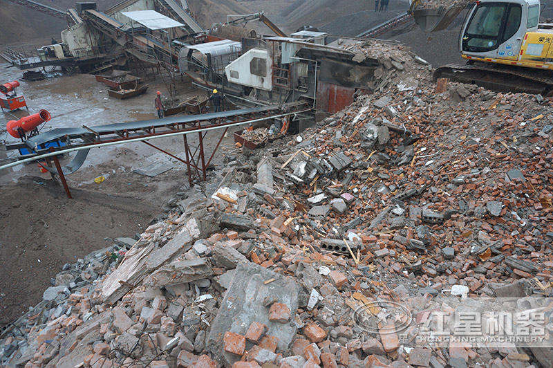 磚渣粉碎處理現場 磚渣粉碎處理現場