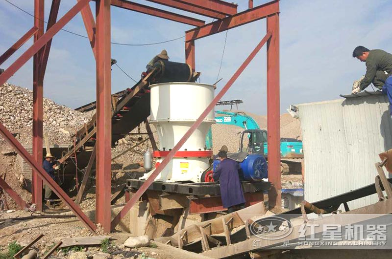 河北鵝卵石破碎生產(chǎn)線實拍圖 河北鵝卵石破碎生產(chǎn)線實拍圖