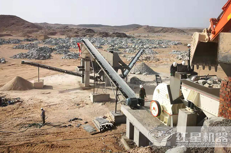 山西客戶石子破碎現(xiàn)場(chǎng) 山西客戶石子破碎現(xiàn)場(chǎng)