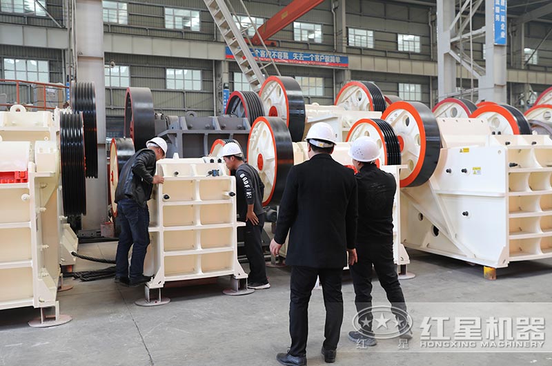 客戶來廠參觀，近距離了解設(shè)備