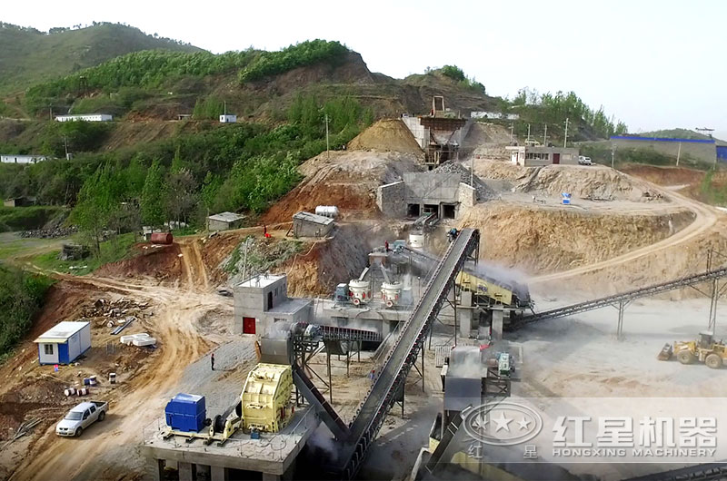 大型固定式建筑垃圾破碎生產現場